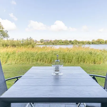 Apartment Nordseetraum Direkt Am Nordseedeich Mit Blick Auf Den