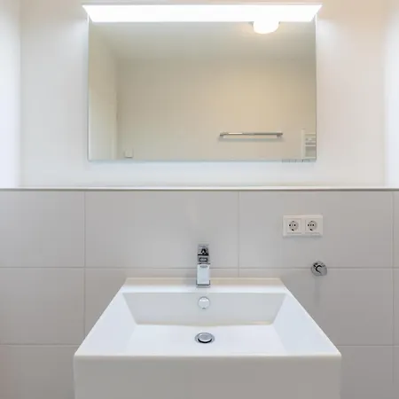 Nordseetraum Direkt Am Nordseedeich Mit Blick Auf Den * Nordstrand